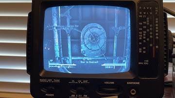 Fallout 3 on a black and white TV - Rivet City and Intelligence Bobblehead