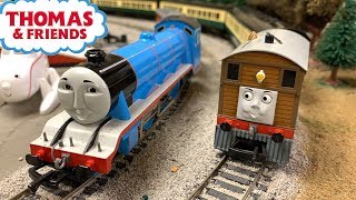 Gordon And Toby Switch Up - Thomas & Friends Bachmann Trains Ho Scale