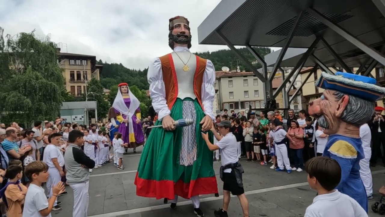Arrasateko Erraldoiak - Azken Polonesa