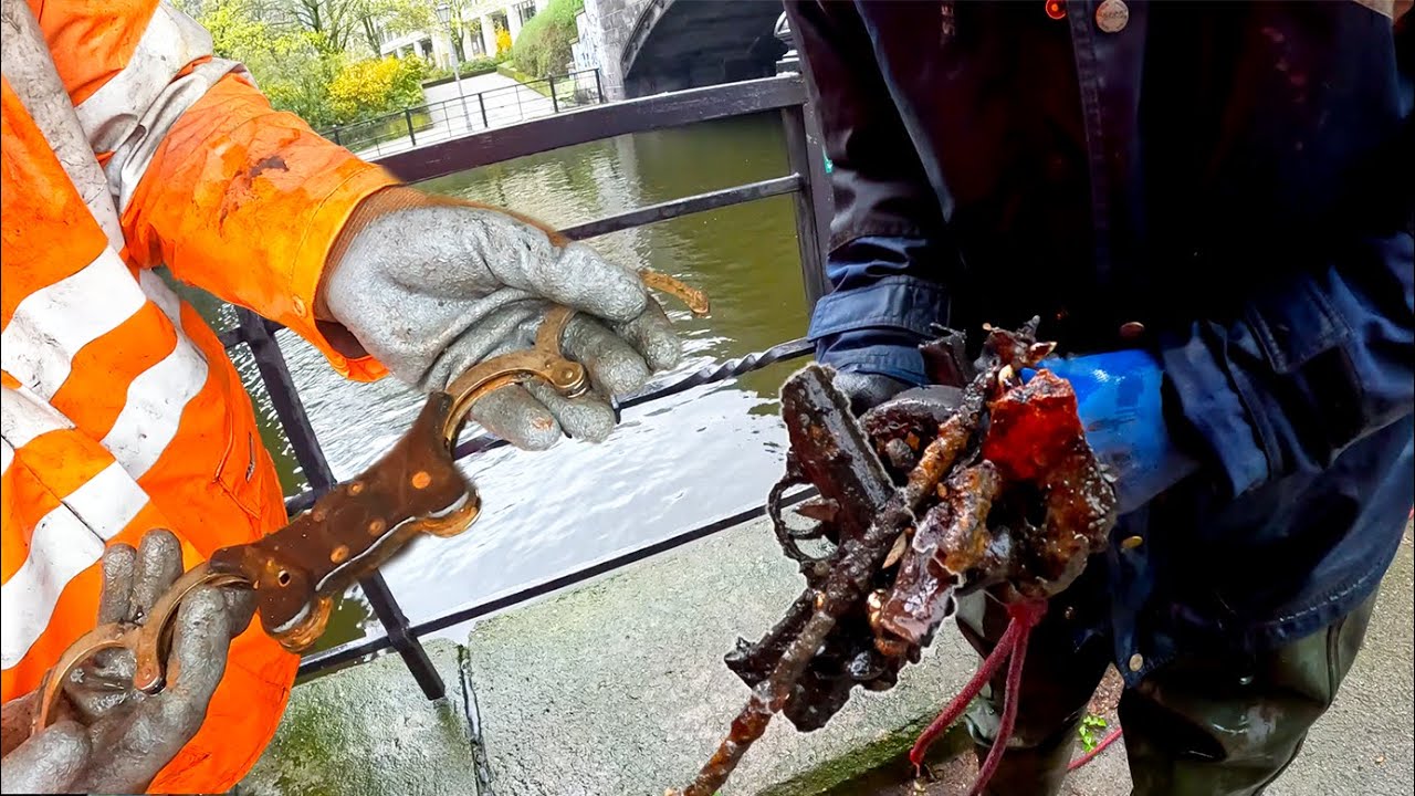 On pêche à l'aimant sous des ponts cachés à Berlin !