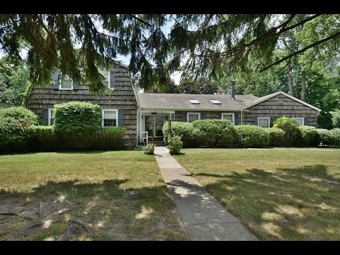 370 W Grand Avenue, Montvale, NJ home video tour