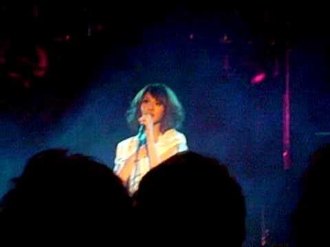 郭靜見面會演唱~心牆