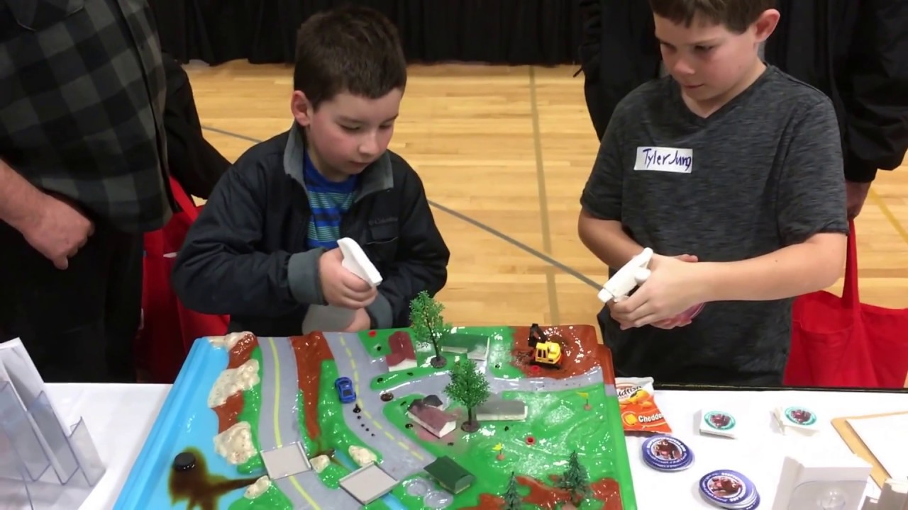 Local Kids Demonstrate Storm Water Runoff Using Interactive Model
