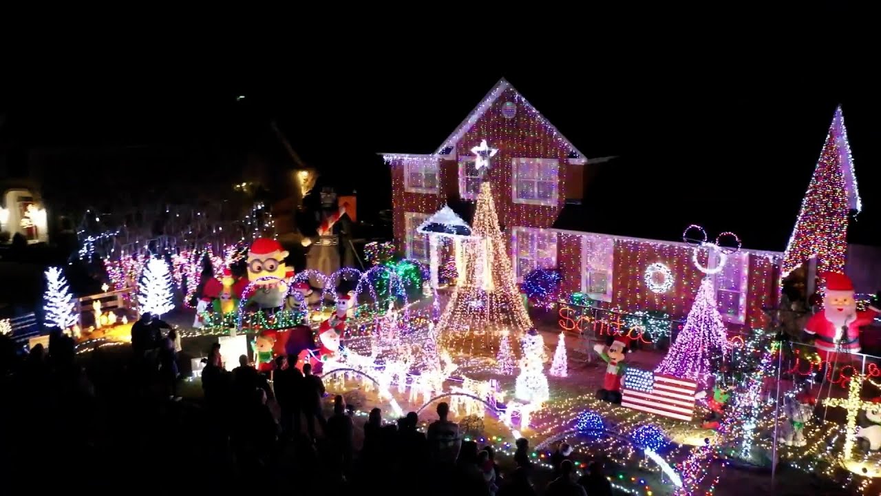 Columbia County's Christmas Light Fight reveals three finalists YouTube