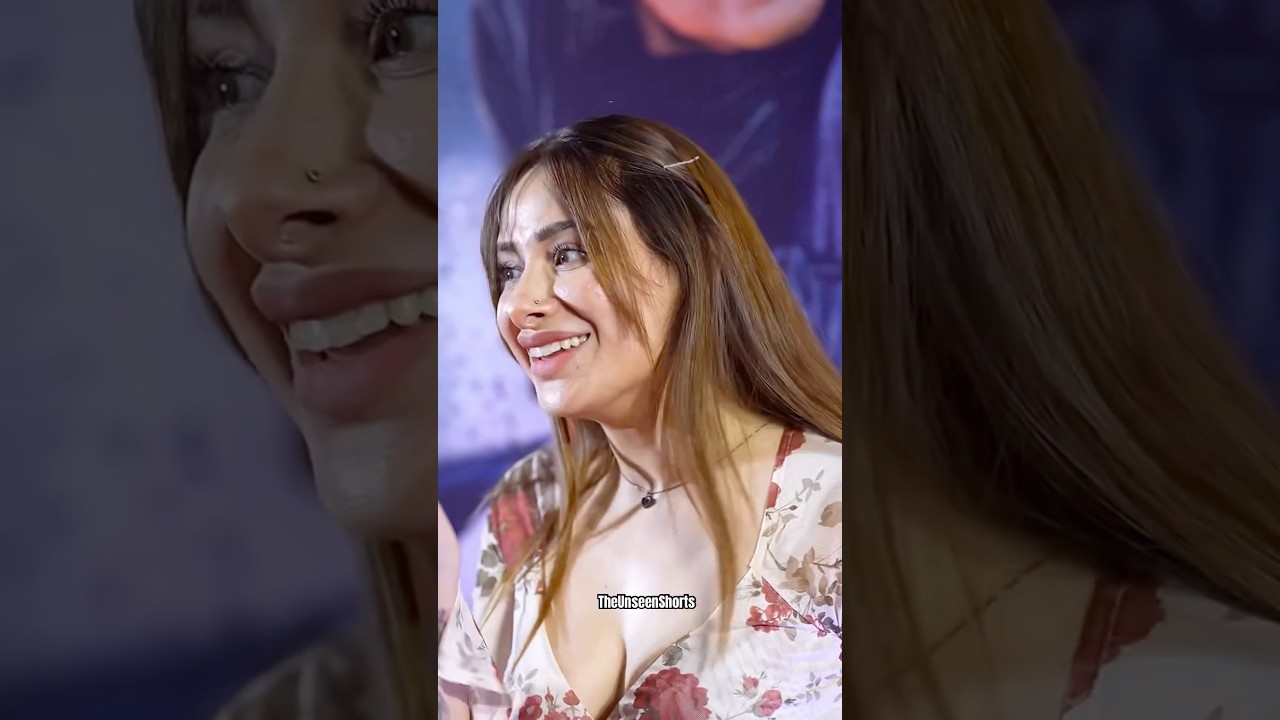 Mahira Sharma looks so stunning Akaal’s screening|