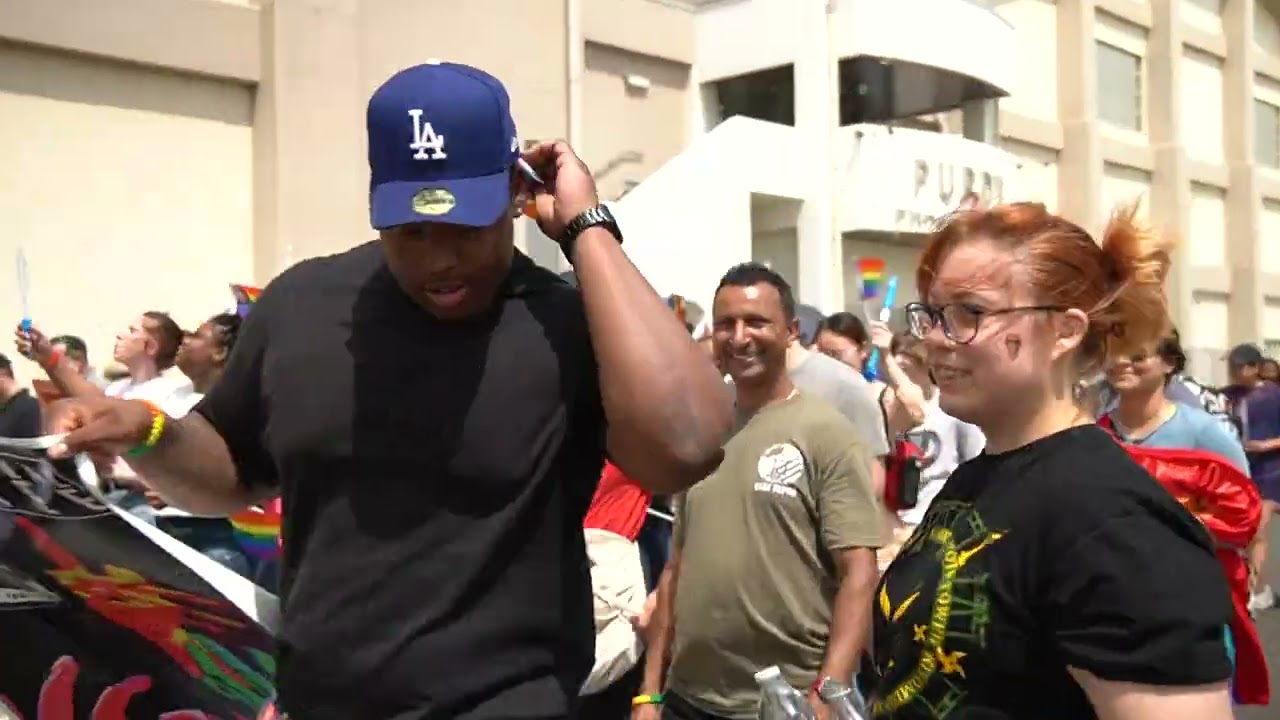 ‘Don’t ask, don’t tell’ days loom large at Yokosuka’s Pride parade