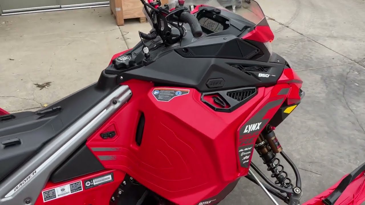 Lynx Rave RE 850 ETec first start after setup