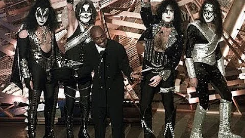 Tupac Shakur introduces KISS at the Grammys 1996 Reunion Era