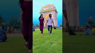 Chal Tere Lahq Me Pad Jate Hai