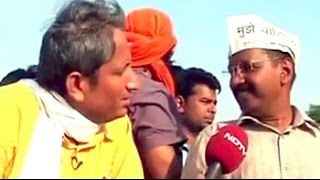 AAP supporters in Varanasi break the tradition of caste and religion politics?