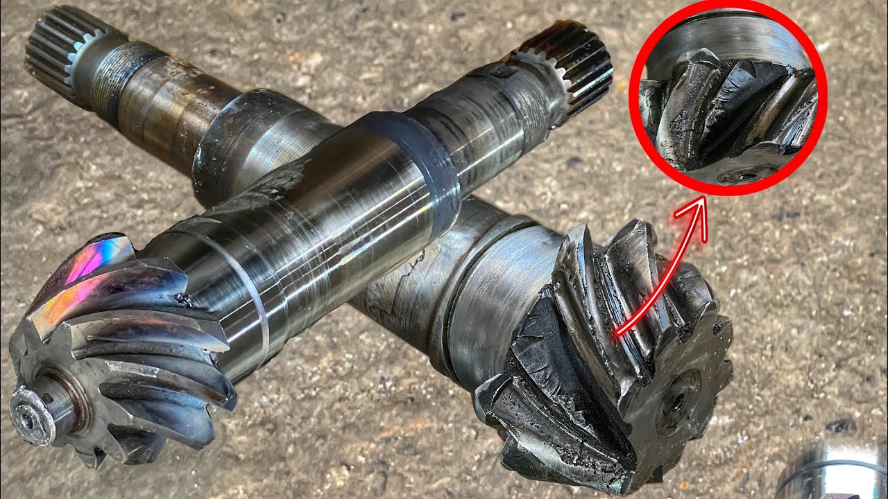 Cat Grader Pinion Gear is Broken / Repair Amazing Tecnique