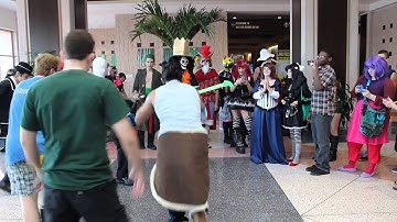 Metrocon 2013: Impromptu Dance