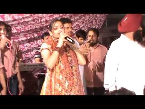 Neetu Singh  Nachange Saari Raat Maa  Live Jagran 2014