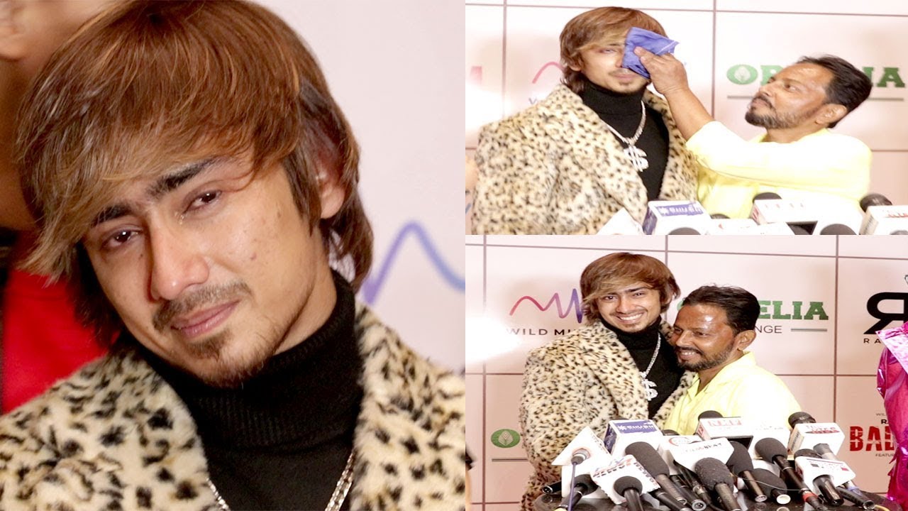 Adnan Shaikh Gets Emotional In Public When His Dad Praise Him With Blessings | Badnaam Song Launch