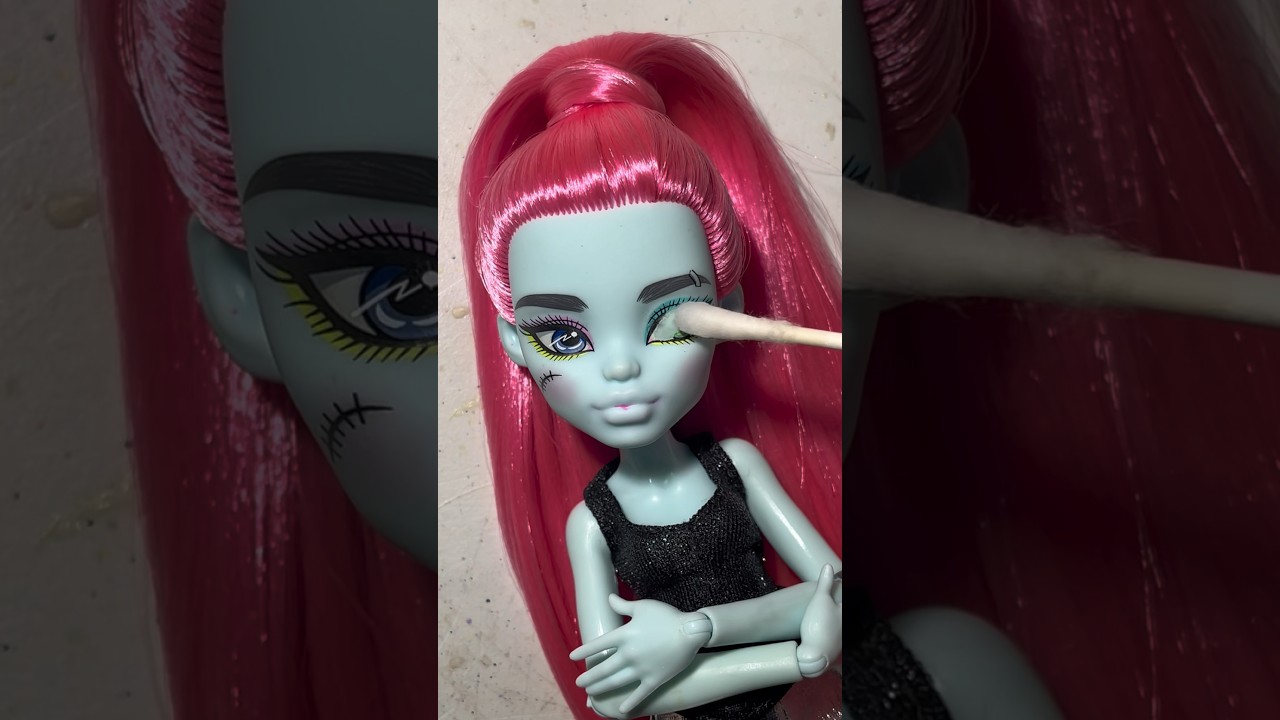 Making an Alien Doll 