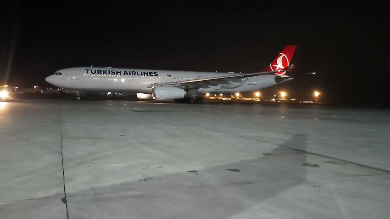 Airbus 330 Engine Start