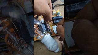 How to discharge a high voltage capacitors #howto #discharge #capacitor
