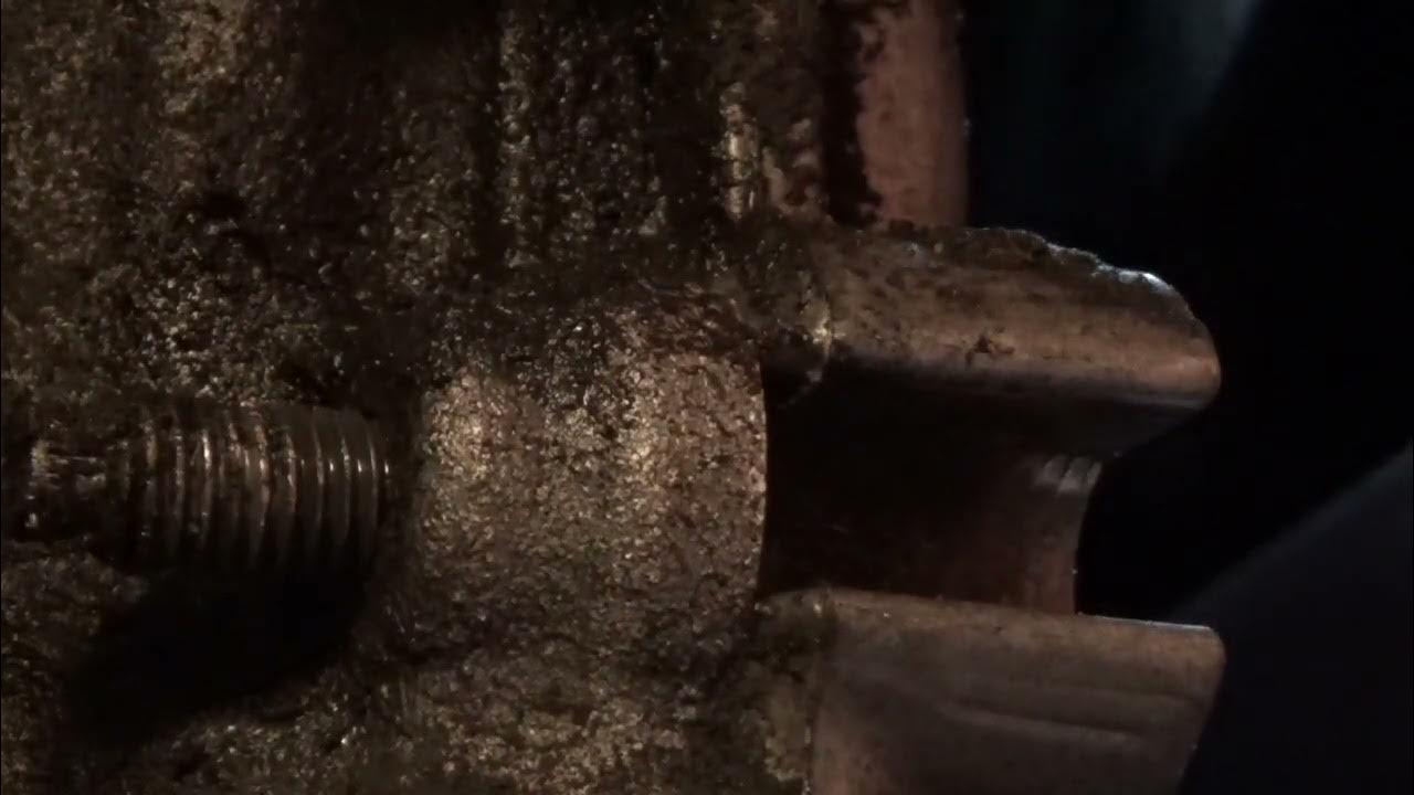 08 fusion 2.3 idler pulley bolt broke off YouTube