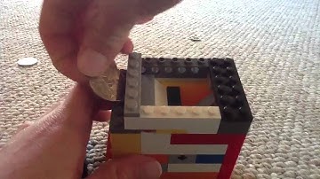 A mini Lego candy machine(with coin rejection)