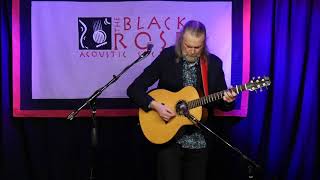 Beppe Gambetta performs “Doc Watson Medley: Solid Gone, Way Downtown, Black Mtn Rag”