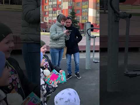 Неожиданный сюрприз 🐻❄️ детишкам на день рождения #дети #танцы