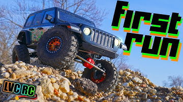 FIRST RUN of the Axial SCX10 iii Jeep Wrangler Rubicon JLU!