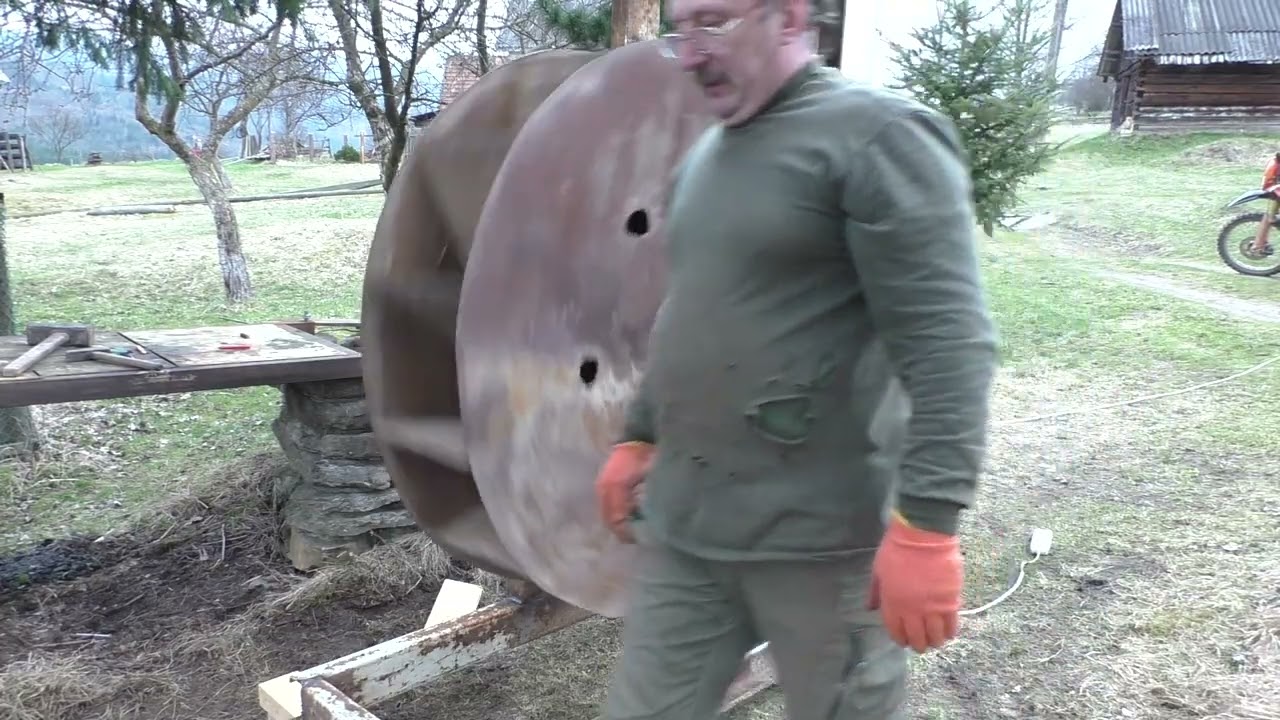 Микрогидроэлектростанция / Реставрация водяного колеса / Изготовление стендов