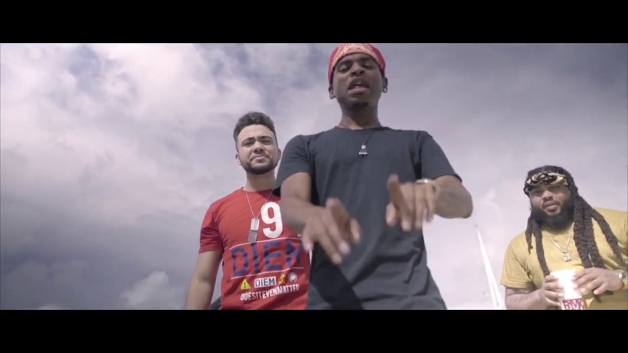 在 YouTube 上观看 Elly Elz | '06 Gucci (Prod. By Zaytoven) Official Music Video shot by @GoblinLabel