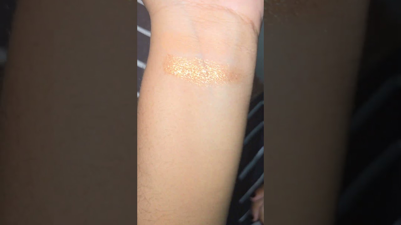 Wild Child - Colourpop- Eyeshadow Palette Swatches