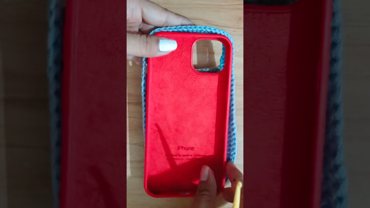 Phonecase makeover 😍 Crocheting aesthetic case☁️ 