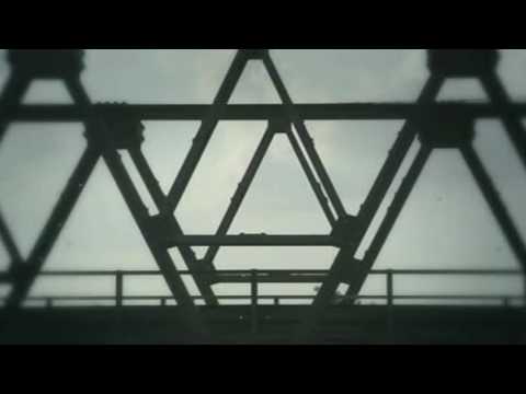 Music Video Theme Song Sang Pemimpi - Gigi