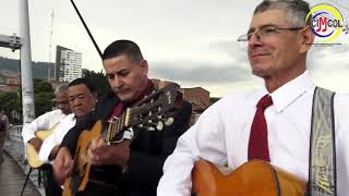 La Moda Sin Brasier - José Urrego Video