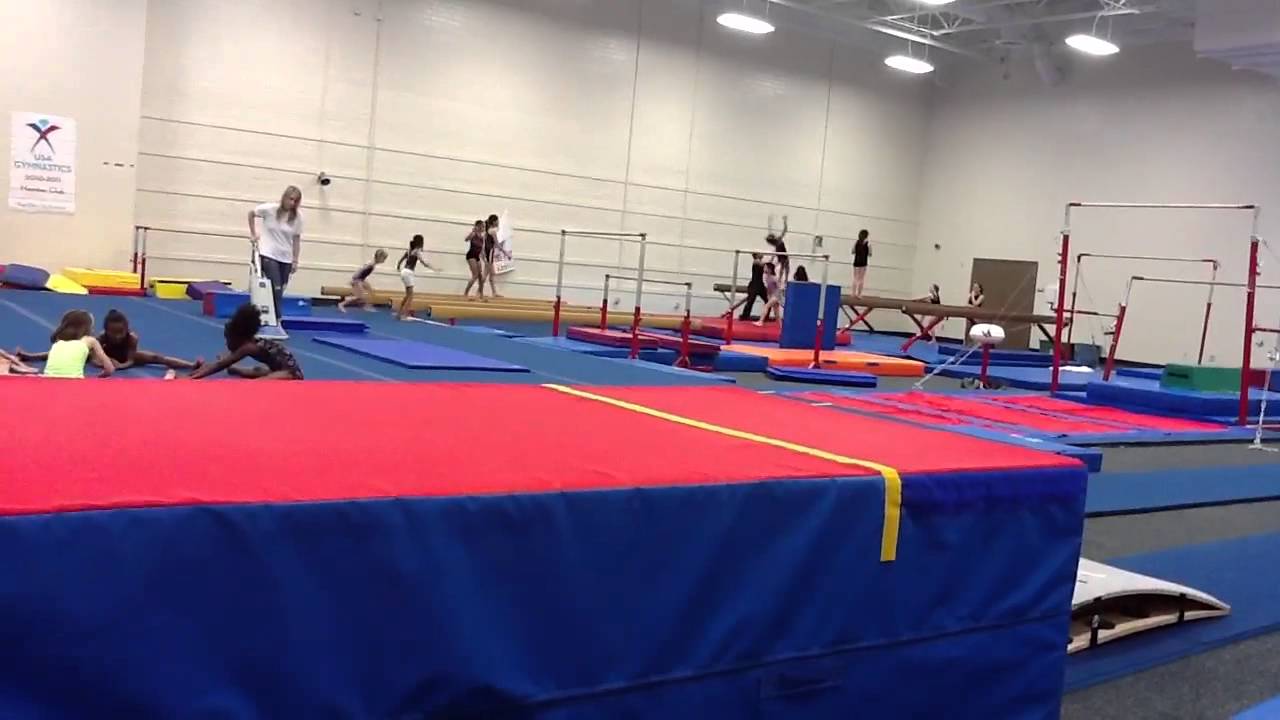 usagi x misaki Nini Back Walkover to Back Tuck dismount Beam