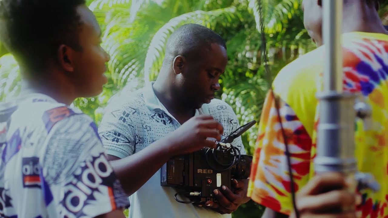 Hako Kadudu   Behind the scene by Annoint Amani  full video