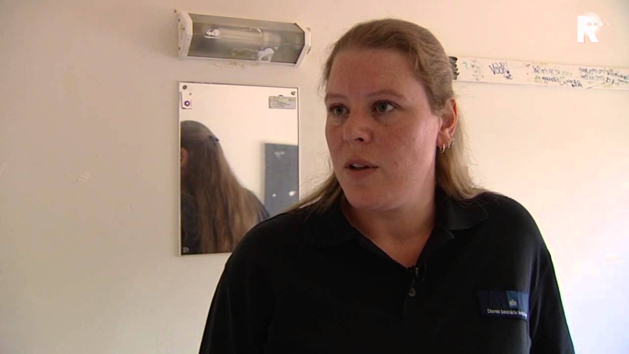 Achter de schermen van gevangenis Hoogvliet