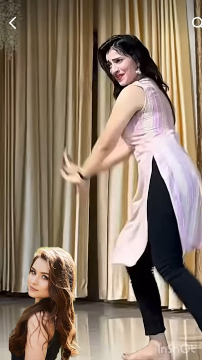Dancing girl | dance at home | attractive moves | #bollywoodsong |