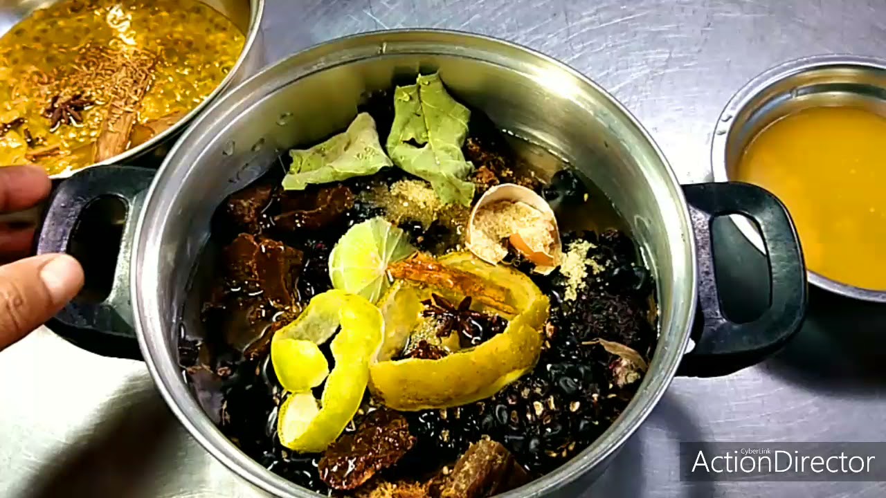 PICARONES PERUANOS CON MIEL DE CHANCACA, MIEL DE MARACUYA Y MIEL DE MAÍZ MORADO.