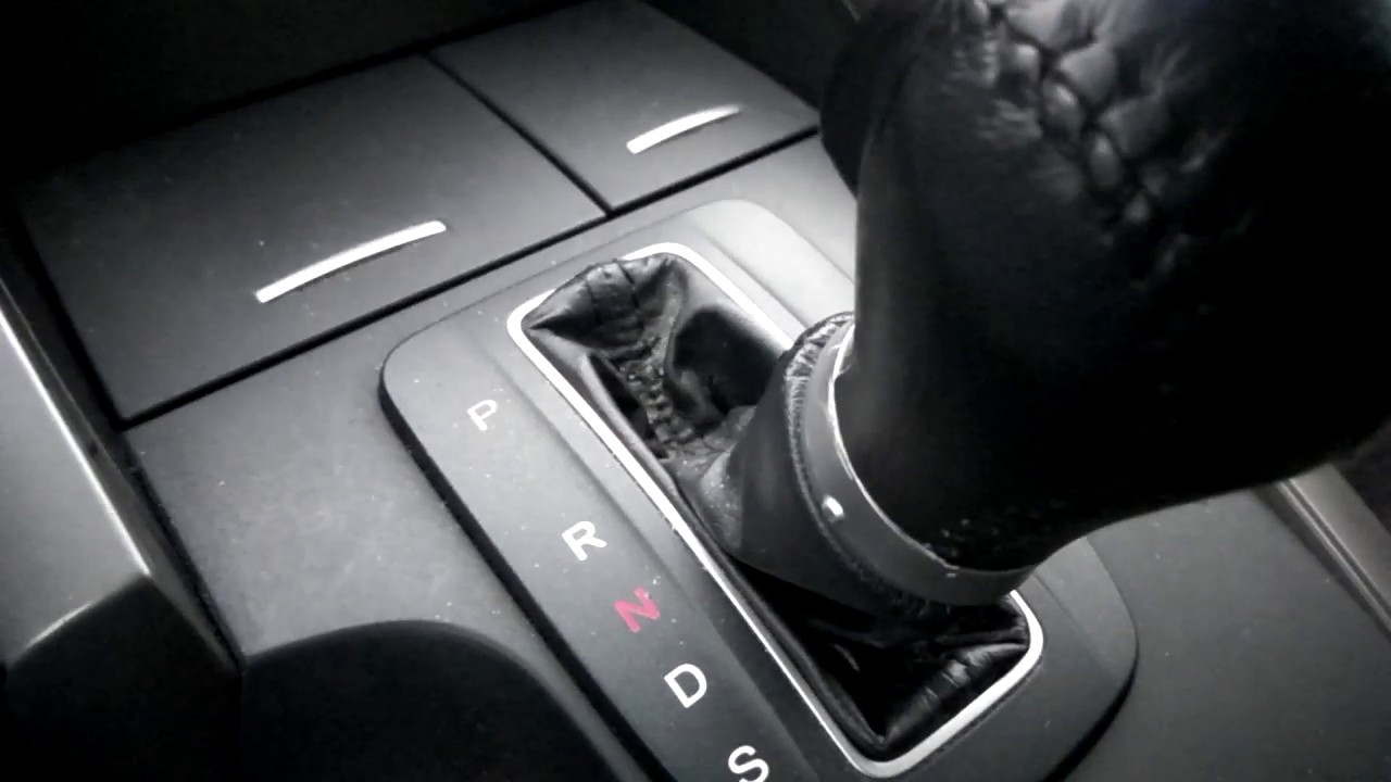 Honda Accord 08 gear shifter noise - YouTube