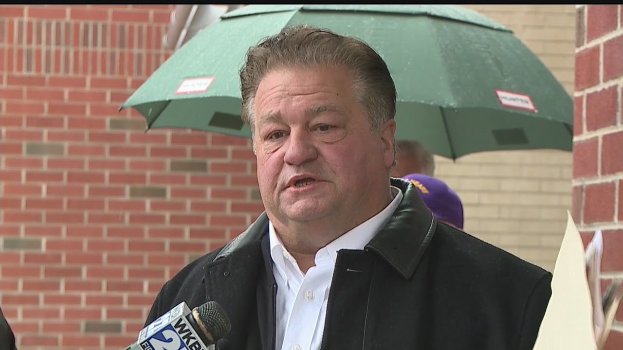 Trumbull Co. commissioner addresses 'false claims' made by challenger