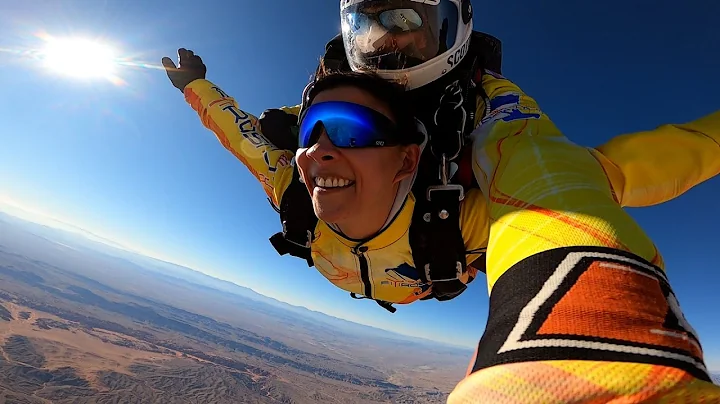Lauren Alford - Tandem Skydive in Las Vegas at Sky...