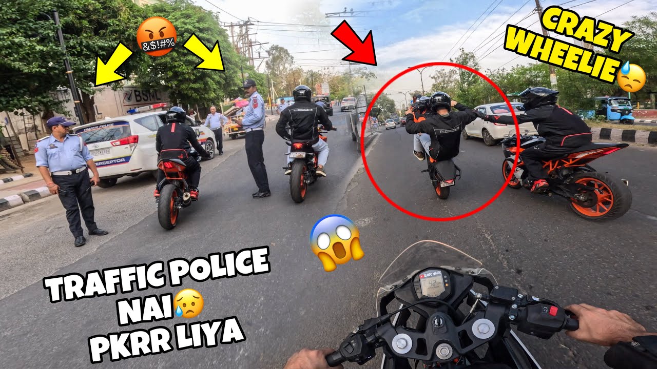 Traffic Police waluu ka samanai Wheelie😥|| Ajj to pkrr liya😓|| Drag Race b/w KTM’s🥵||