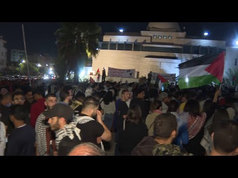 Jordanians protest near Israeli embassy in support of Hamas