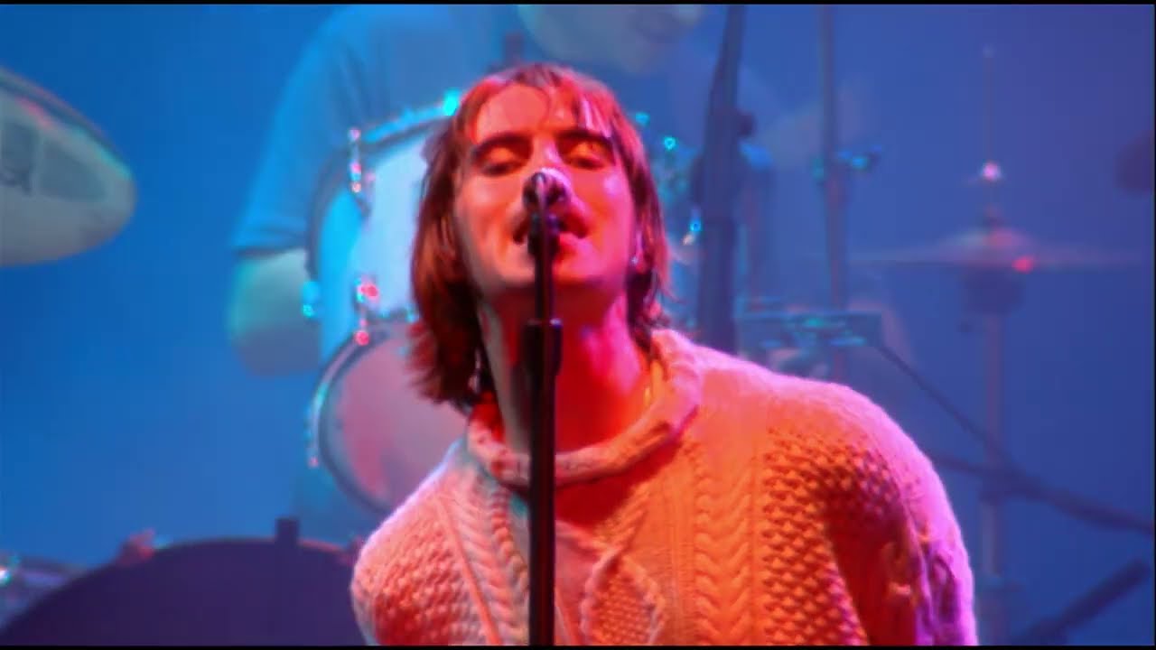 I Am the Walrus (Live at Knebworth, 11 August '96)