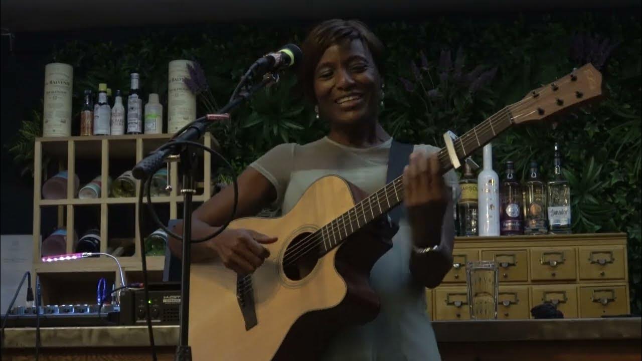 Bisola Full Performance (live at Tonic, Worcester Music Festival