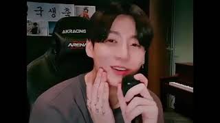 🔴VLive Jungkook making Beats with his teeth [Birthday SPECIAL] screenshot 4