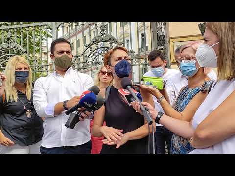 THESSTODAY.GR - Διαμαρτυρία υγειονομικών κατά του υποχρεωτικού εμβολιασμού - Δηλώσεις Μπακιρλή