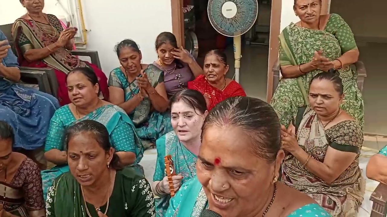 લાયક શેર સબસ્ક્રાઈબ જરૂર કરજો. મારો વાલો બિરાજે સતસંગ મારે