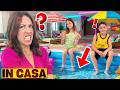 😱 FACCIAMO UNA PISCINA DENTRO CASA! 💦 Allaghiamo il Parquet e Mamma Giulia si Arrabbia! 🤯