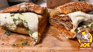 You Have To Taste This Irresistible Veal Parmesan Sandwich! #food #sandwiches