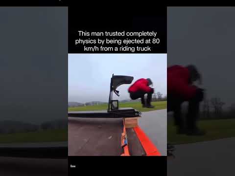 wow 😲 this man trusted completely phisics #shorts #vairal #yourniche  #YouTubeShorts, #ShortsFeed,